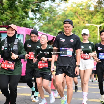 Runner Photo 4165167