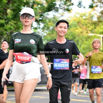 Runner Photo 4165172