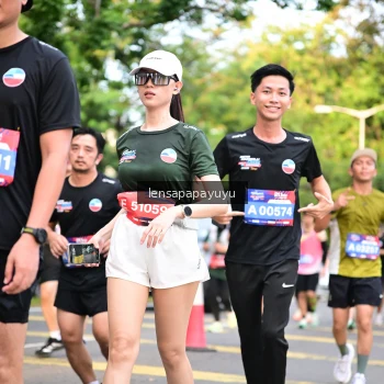 Runner Photo 4165173