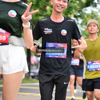 Runner Photo 4165177