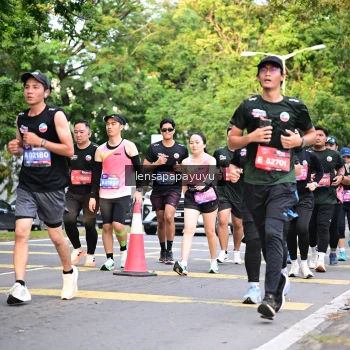 Runner Photo 4165179