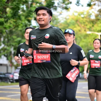 Runner Photo 4165192