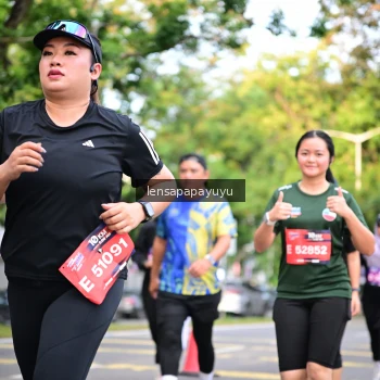 Runner Photo 4165194
