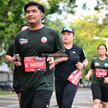 Runner Photo 4165196