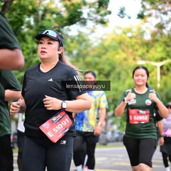 Runner Photo 4165197