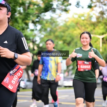 Runner Photo 4165198