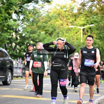 Runner Photo 4165219