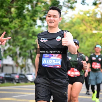 Runner Photo 4165223