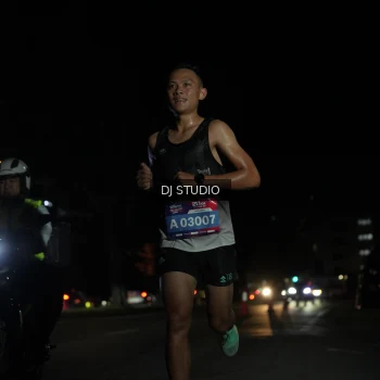 Runner Photo 4165242