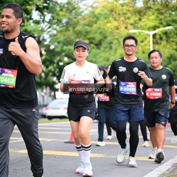 Runner Photo 4165271