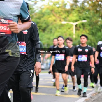 Runner Photo 4165287