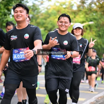 Runner Photo 4165297