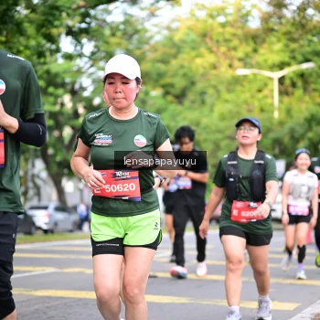 Runner Photo 4165301