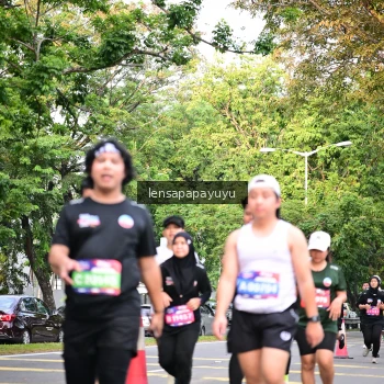 Runner Photo 4165319