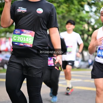 Runner Photo 4165321