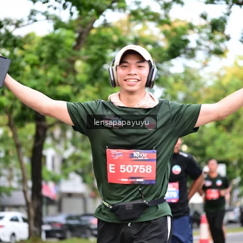 Runner Photo 4165331