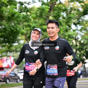Runner Photo 4165348