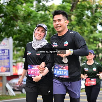 Runner Photo 4165349