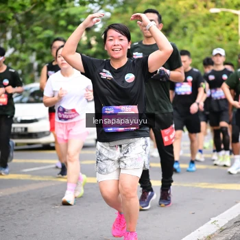Runner Photo 4165358