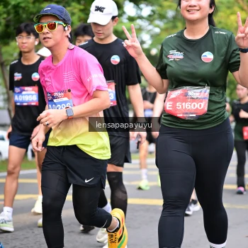 Runner Photo 4165372