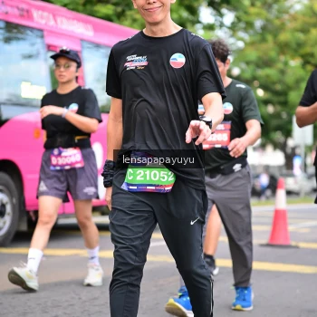 Runner Photo 4165393