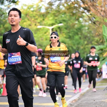 Runner Photo 4165402