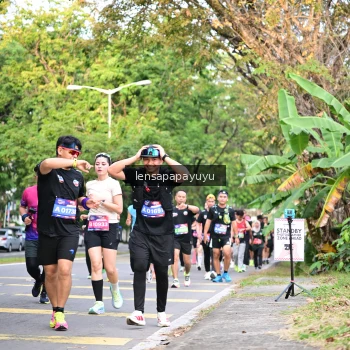 Runner Photo 4165432