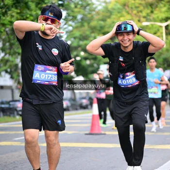 Runner Photo 4165439