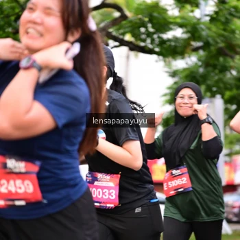 Runner Photo 4165457