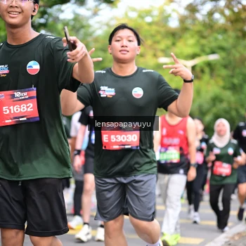 Runner Photo 4165466