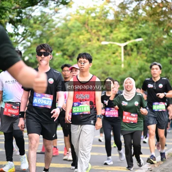 Runner Photo 4165467