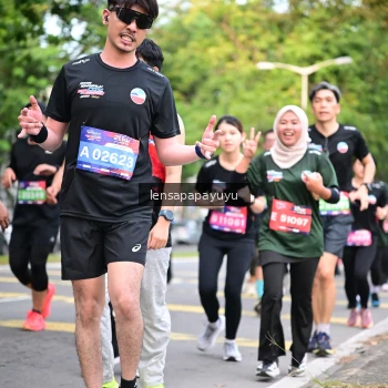 Runner Photo 4165468