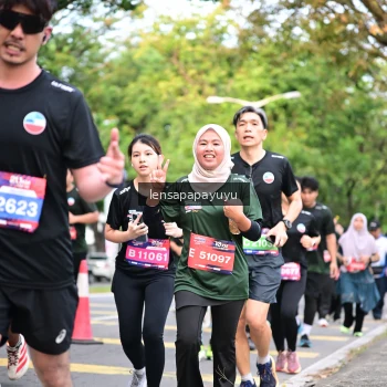 Runner Photo 4165470