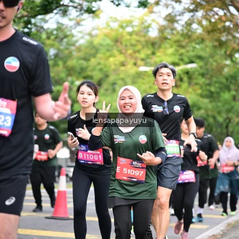 Runner Photo 4165473