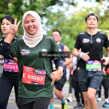 Runner Photo 4165474