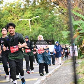 Runner Photo 4165480