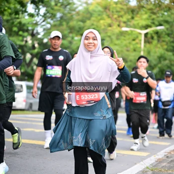 Runner Photo 4165489