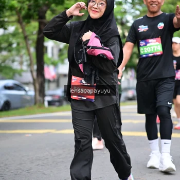 Runner Photo 4165490