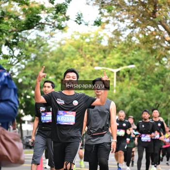 Runner Photo 4165505