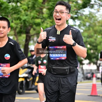 Runner Photo 4165515