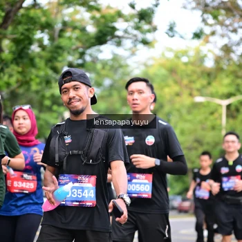Runner Photo 4165517