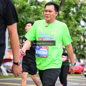 Runner Photo 4165526