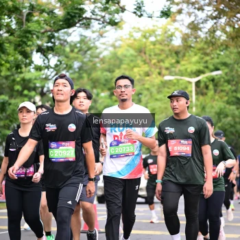 Runner Photo 4165533