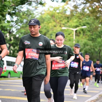 Runner Photo 4165539
