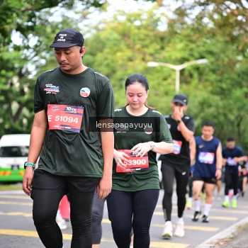 Runner Photo 4165540
