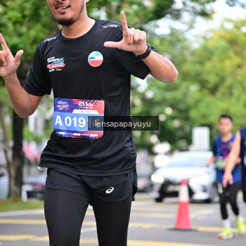 Runner Photo 4165552