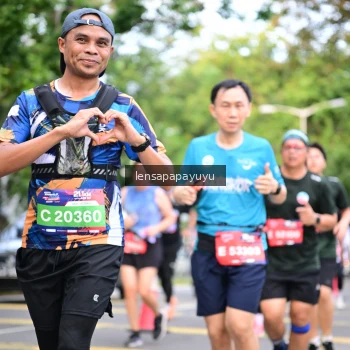 Runner Photo 4165572