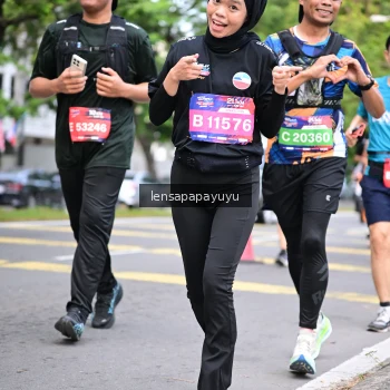 Runner Photo 4165573