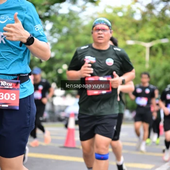 Runner Photo 4165580