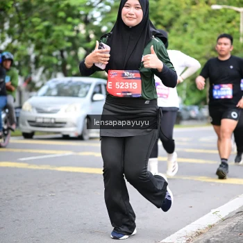 Runner Photo 4165602